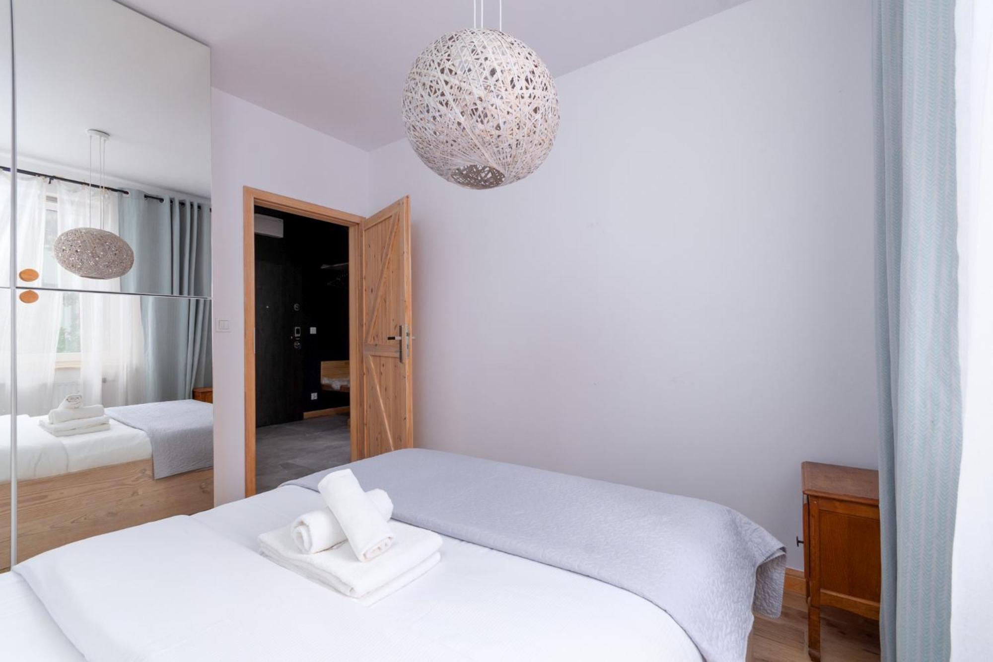 Paryski Zakatek Cosy Apartment Vratislav Exteriér fotografie