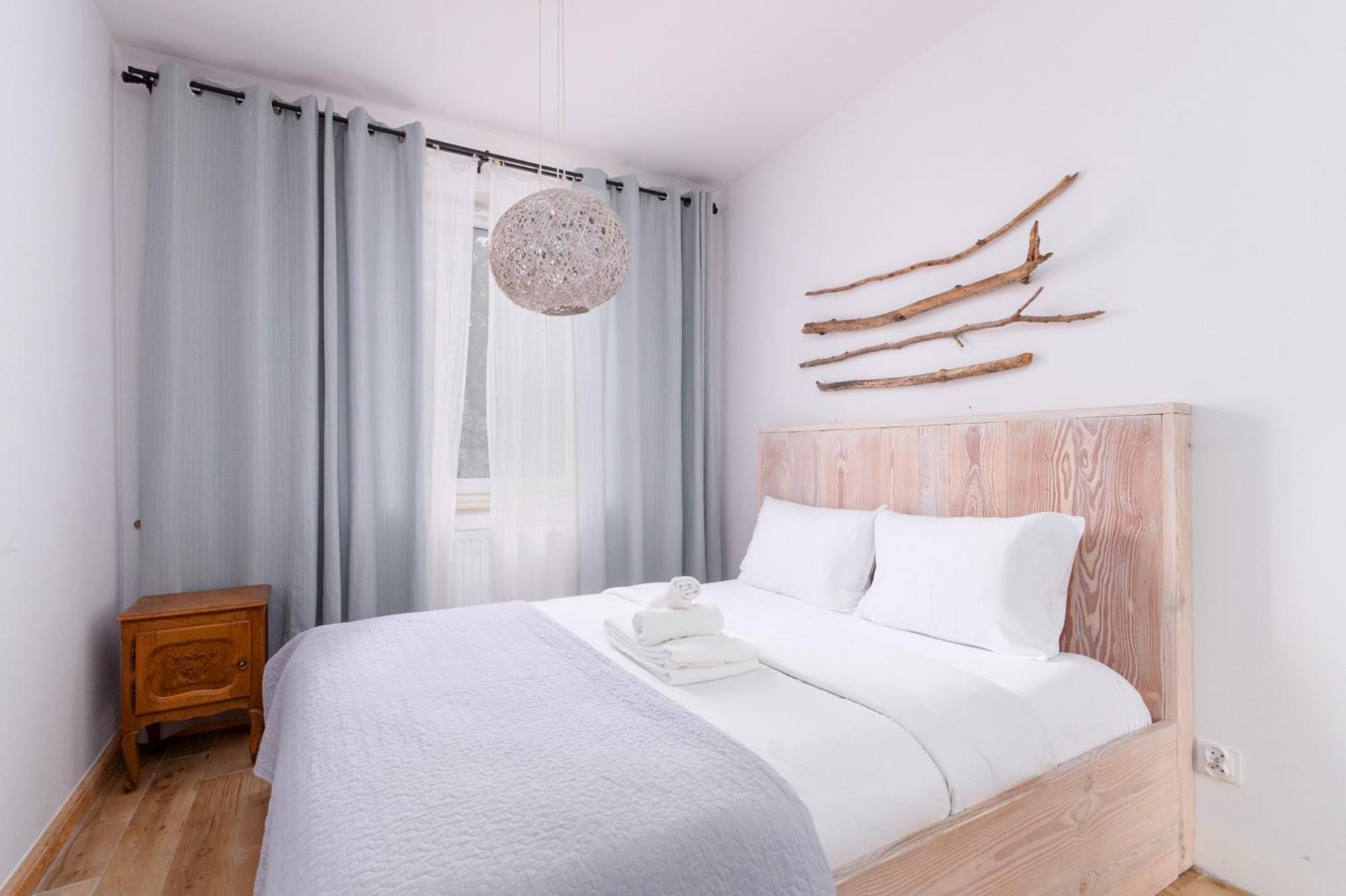 Paryski Zakatek Cosy Apartment Vratislav Exteriér fotografie